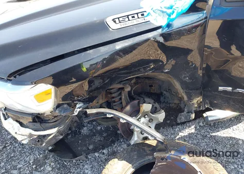 2019 Ram 1500 Big Horn/Lone Star 4X4 5'7 Box from USA, damaged, VIN 1C6SRFFT3KN668374